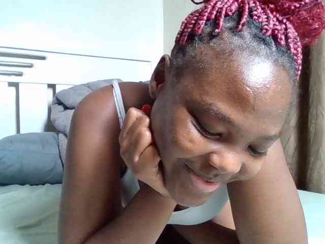 Sexyicey webcam
