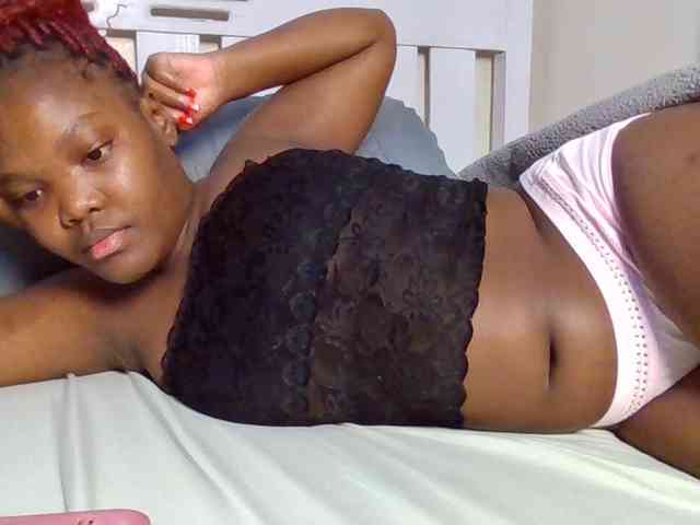 Sexyicey webcam