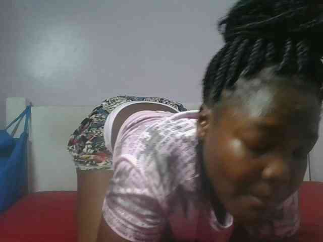Sexyicey webcam
