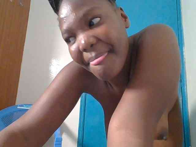 Sexyicey webcam