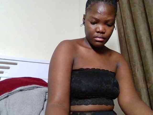 Sexyicey webcam