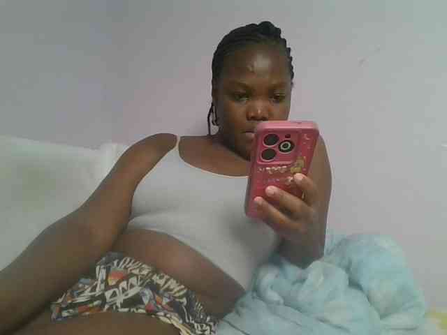 Sexyicey webcam