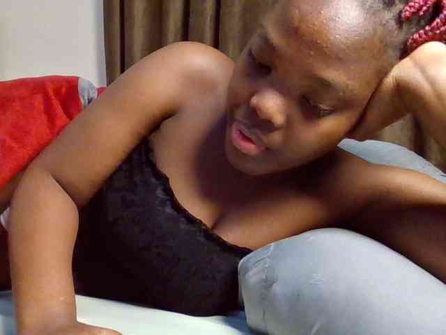 Sexyicey webcam
