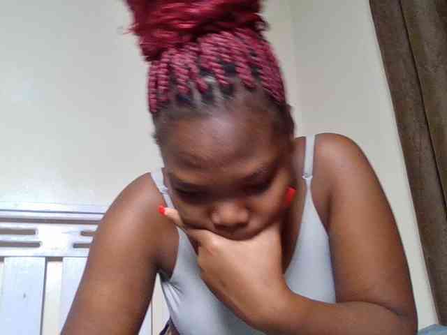 Sexyicey webcam