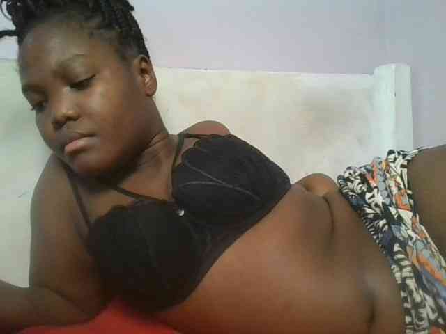 Sexyicey webcam