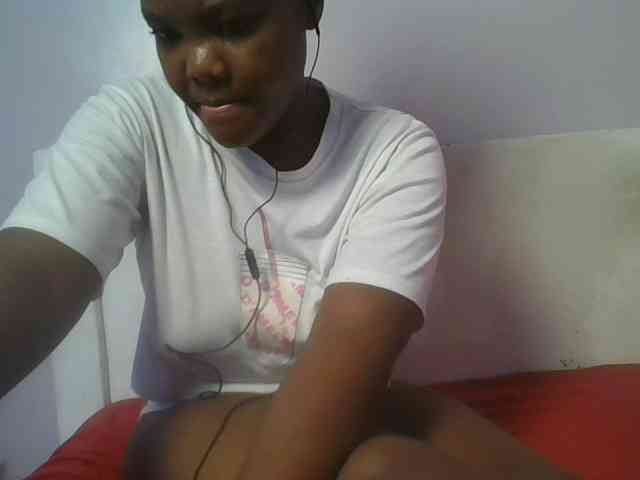 Sexyicey webcam