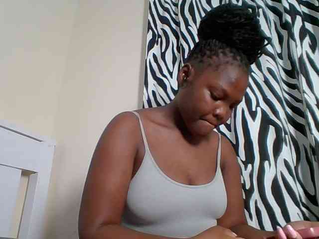 Sexyicey webcam