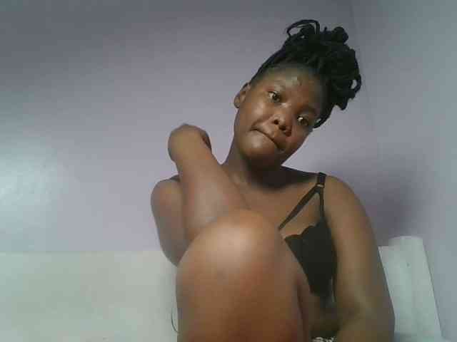 Sexyicey webcam