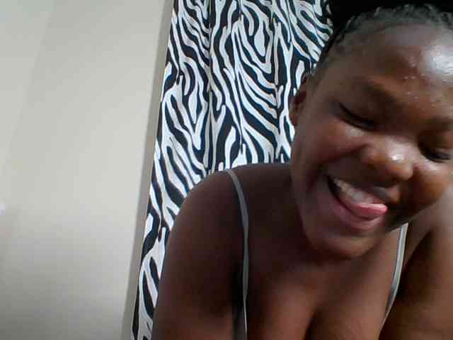 Sexyicey webcam