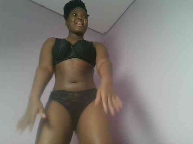 Sexyicey webcam
