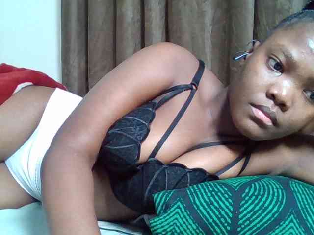 Sexyicey webcam