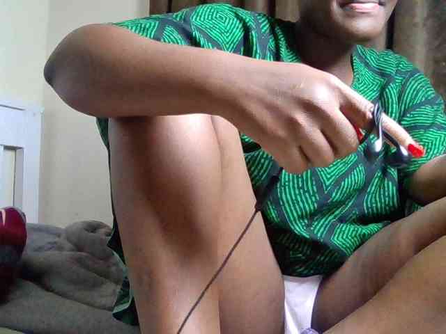 Sexyicey webcam