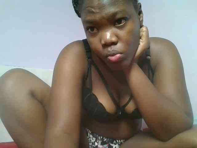 Sexyicey webcam