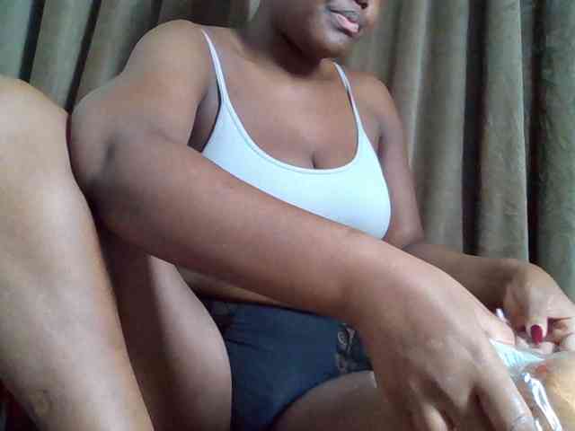 Sexyicey webcam