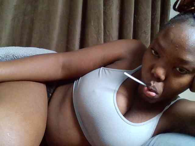 Sexyicey webcam