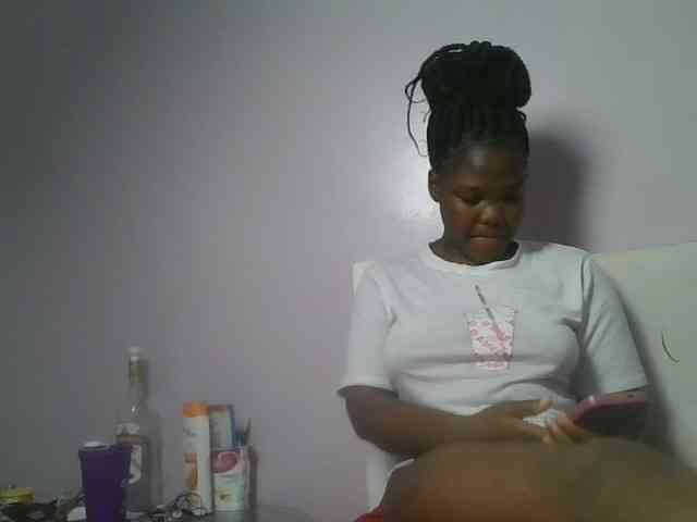 Sexyicey webcam