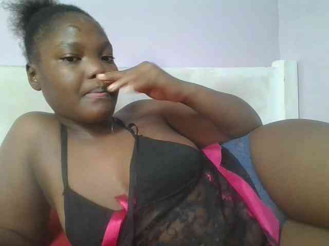 Sexyicey webcam