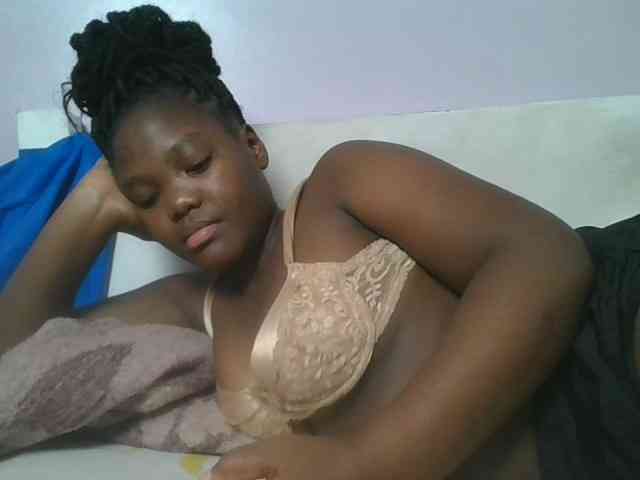 Sexyicey webcam