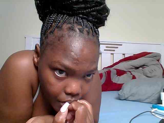 Sexyicey webcam