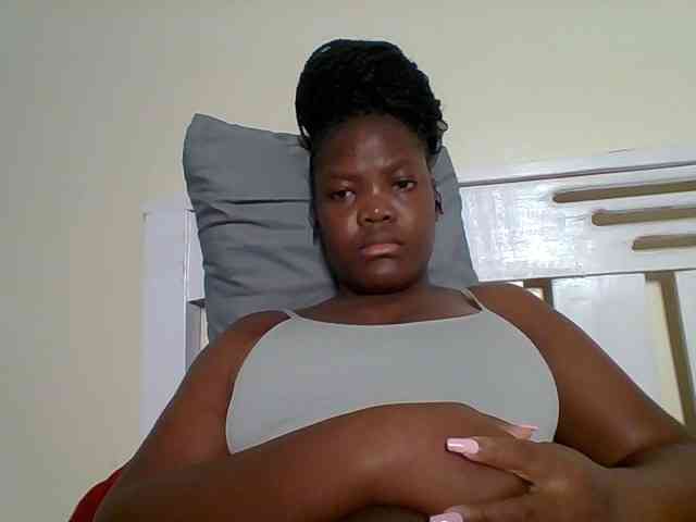 Sexyicey webcam