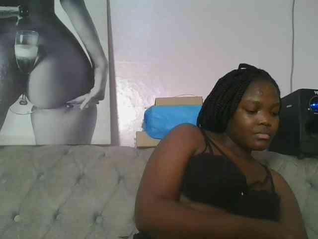 Sexyicey webcam