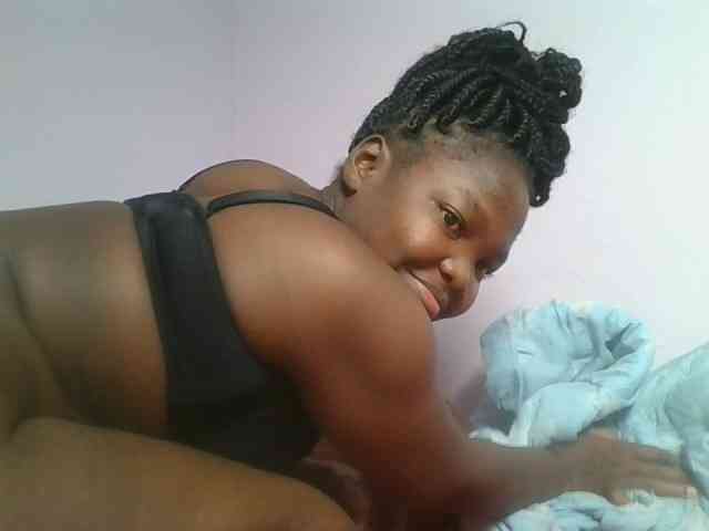 Sexyicey webcam