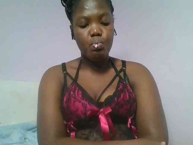 Sexyicey webcam