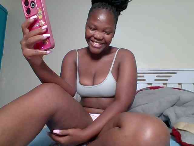 Sexyicey webcam