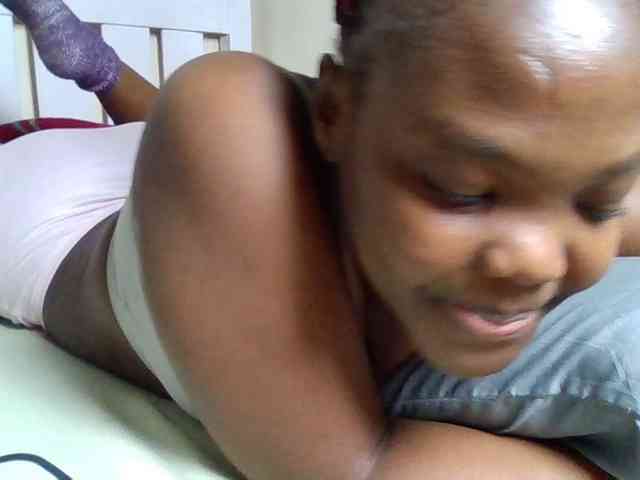 Sexyicey webcam