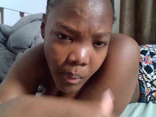 Sexyicey webcam