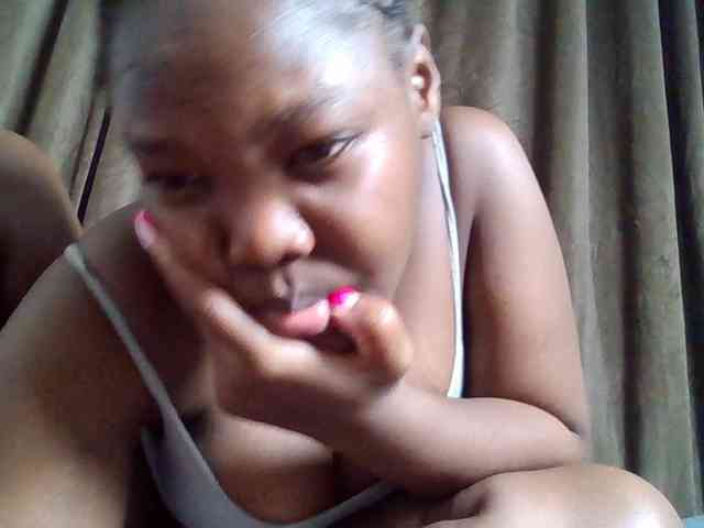 Sexyicey webcam