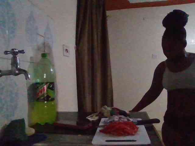 Sexyicey webcam