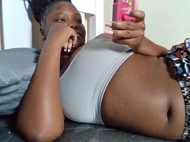 Sexyicey webcam