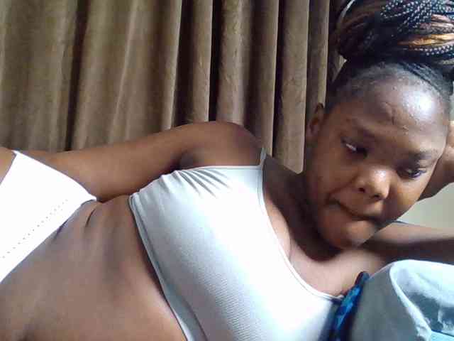 Sexyicey webcam
