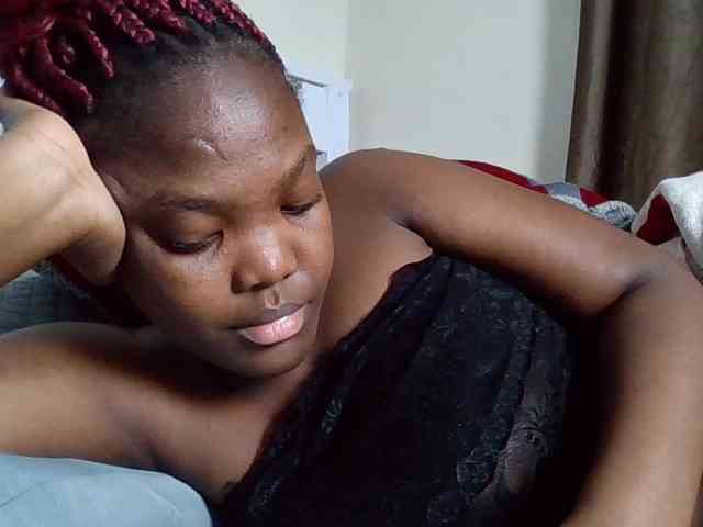 Sexyicey webcam