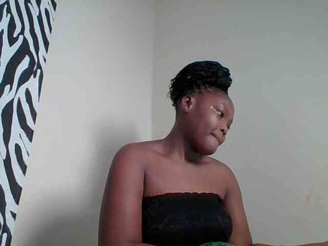 Sexyicey webcam