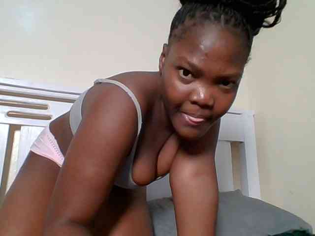 Sexyicey webcam