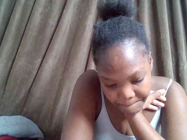 Sexyicey webcam