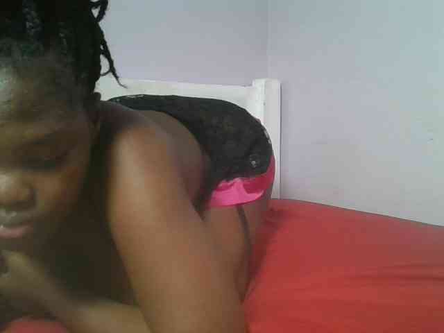 Sexyicey webcam