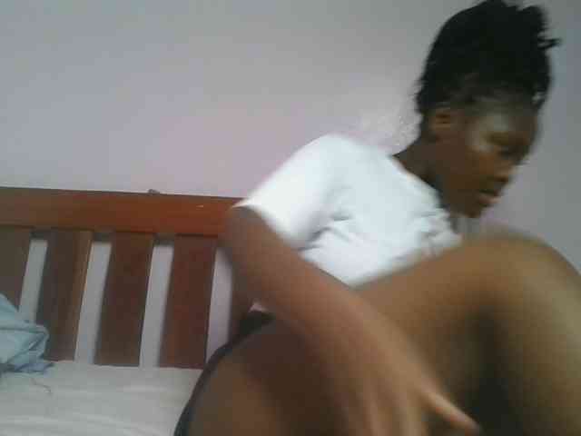 Sexyicey webcam