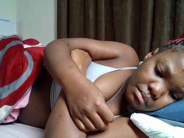 Sexyicey webcam