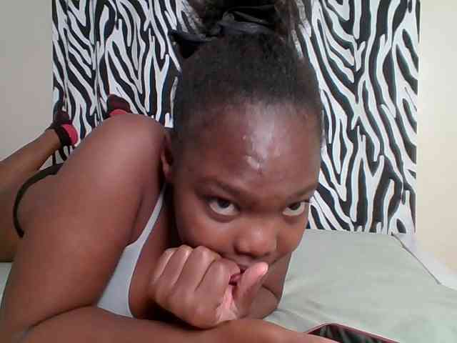 Sexyicey webcam