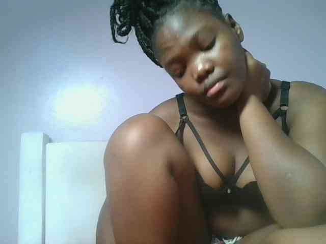 Sexyicey webcam