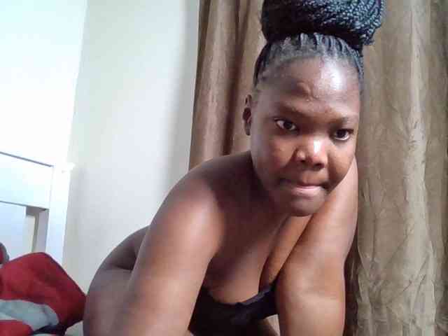 Sexyicey webcam