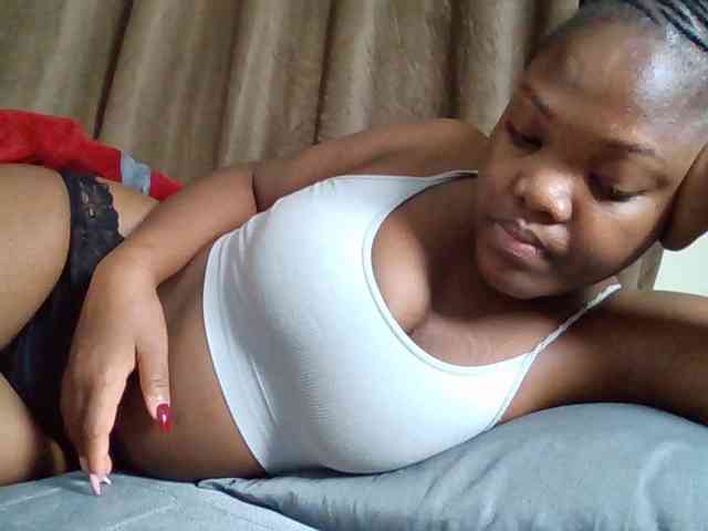 Sexyicey webcam