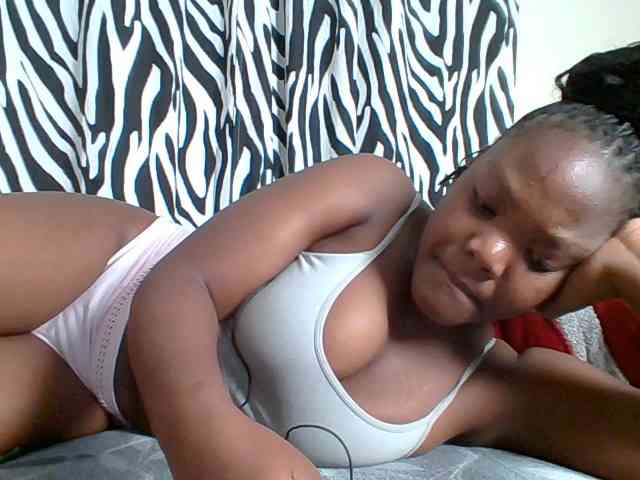 Sexyicey webcam