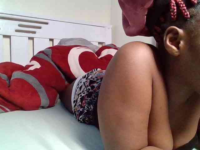 Sexyicey webcam