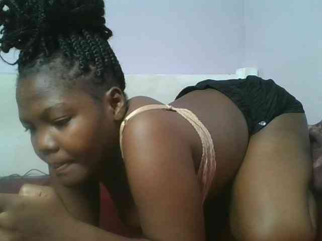Sexyicey webcam
