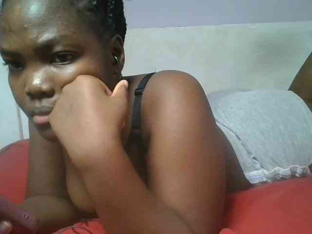 Sexyicey webcam
