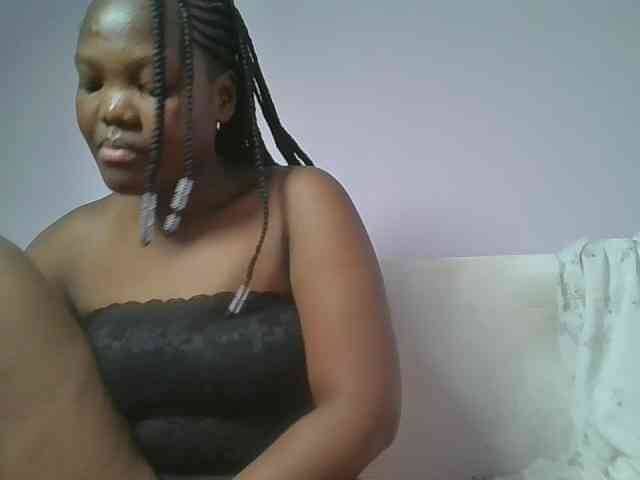 Sexyicey webcam